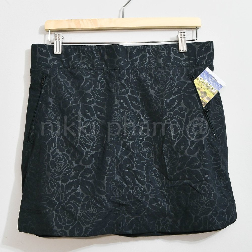 NWT Orvis Ladies' Embossed Pull On Skort in black - Picture 3 of 5